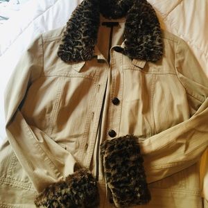 Vintage Jacket with Removable Faux Fur